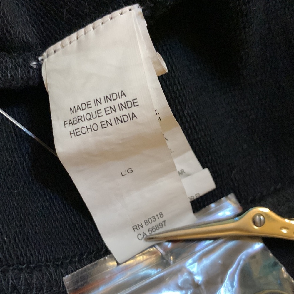 LUCKY LOTUS BRAND JACKET - Picture 7 of 7